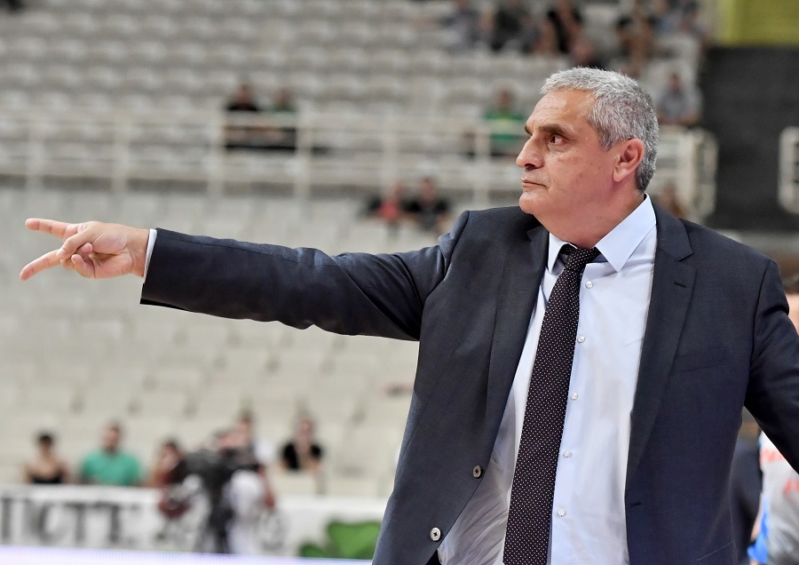 Πεδουλάκης: «Δυνατή η Βιλερμπάν, απαιτείται ισορροπία μεταξύ άμυνας- επίθεσης»