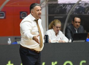 Μάκης Γιατράς: «Δεν είχαμε ενέργεια και διάθεση, κρατάμε τη νίκη»