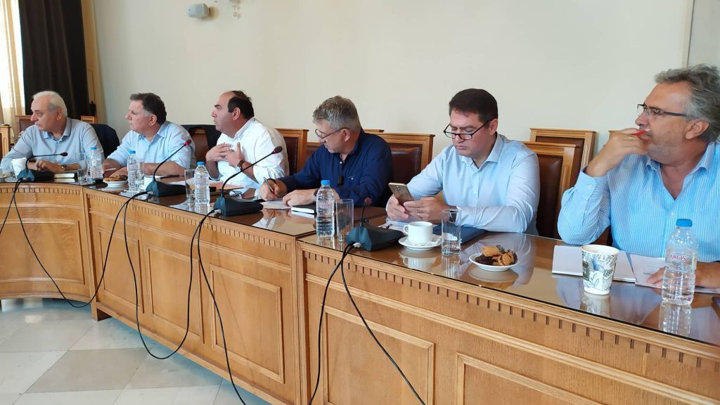 Όχι σε προσφυγικούς καταυλισμούς λέει η Περιφερειακή Ένωση Δήμων Κρήτης