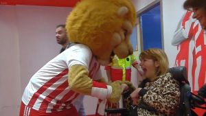 Σπουδαία κίνηση από τον Ολυμπιακό: Στο «Καραισκάκη» η Μυρτώ! (vid)