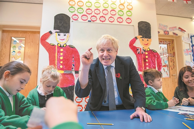 Χλωριωμένες κότες και… γουρούνια σε κουβέρτα