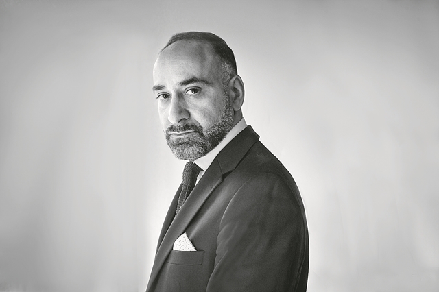 Ενα χειροκρότημα για τους ποιητές και συνθέτες που «αδικήθηκαν»