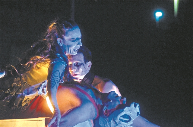 «Τα έργα υπερβαίνουν τους ηθοποιούς»