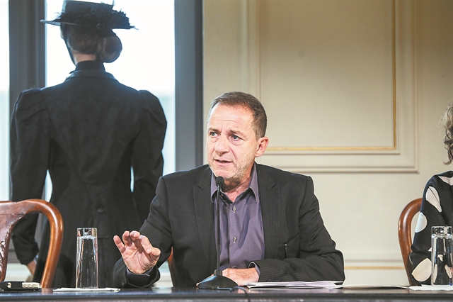 Νέοι δάσκαλοι, νέες σκηνοθεσίες, νέο όραμα