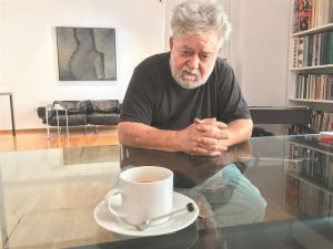 «Ποιος είμαι; Αυτά που έκανα είμαι»