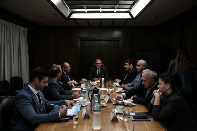 Συμφωνία των κομμάτων για την ψήφο των αποδήμων | tanea.gr Συμφωνία των κομμάτων για την ψήφο των αποδήμων | tanea.gr