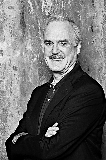 Νοέμβρης με σημαίες χθεσινής βροχής