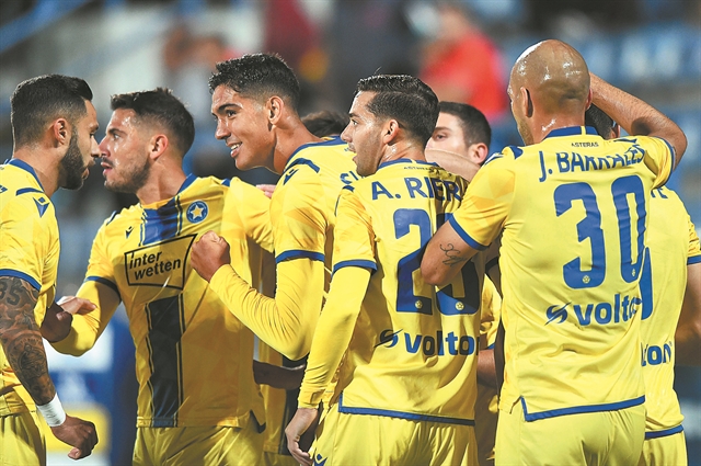 Βρίσκει τον εαυτό του