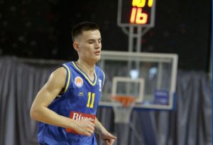 Γιάννης Αγραβάνης : Δεν πήγε στο Γκαζιαντέπ, λόγω πολέμου και τιμωρήθηκε από το Περιστέρι