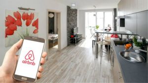 Εκτίναξη ενοικίων λόγω Airbnb