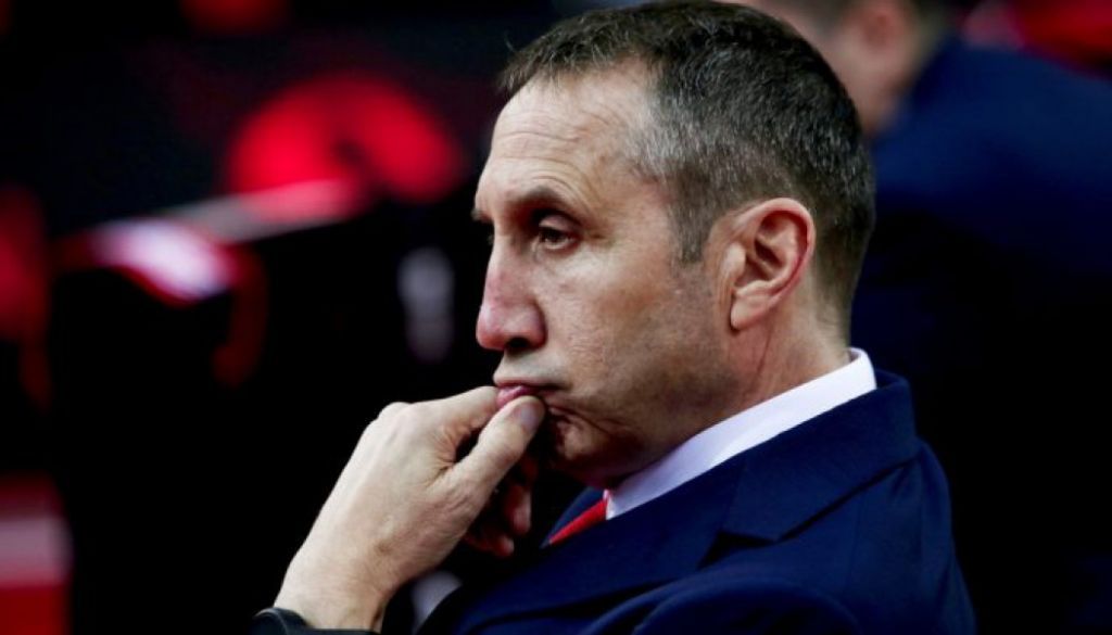 Οπαδοί εναντίον οπαδών του εαυτού τους