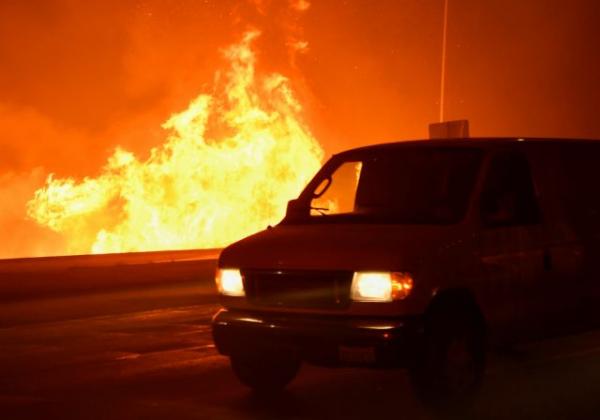 Καλιφόρνια : Σε κατάσταση συναγερμού λόγω πυρκαγιών