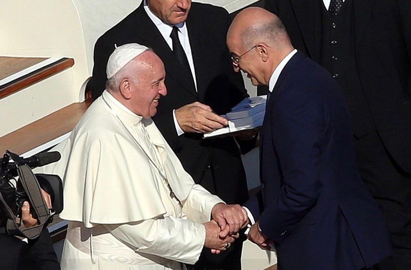 Συνάντηση Νίκου Δένδια με Πάπα Φραγκίσκο