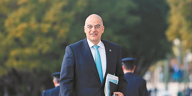 Σε αναζήτηση συμμαχιών ο Δένδιας