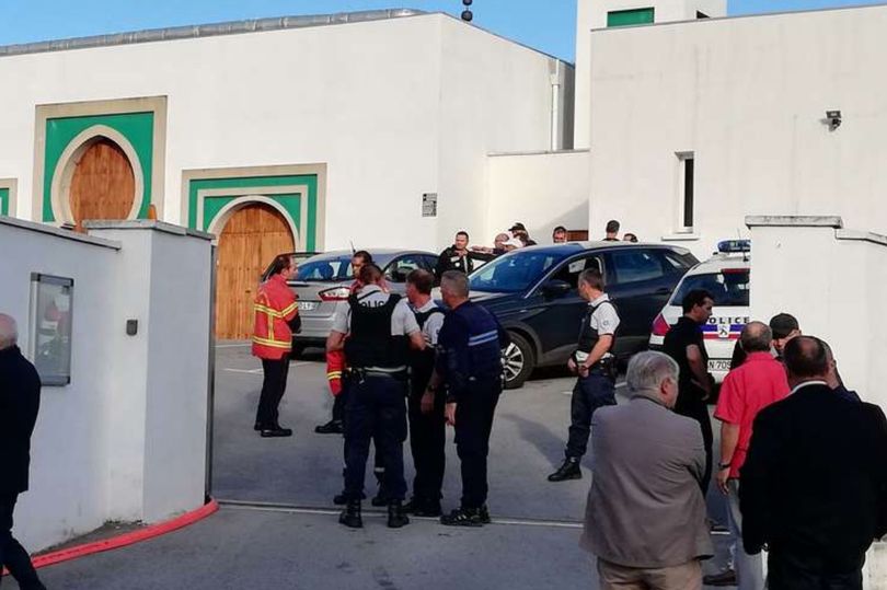 Γαλλία: Πυροβολισμοί σε τζαμί – Δύο τραυματίες