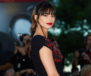 Ηλιάνα Παπαγεωργίου : Άλλαξε πάλι τα μαλλιά της