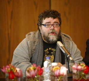 Κραουνάκης αποθεώνει Τσίπρα : Τον αγαπώ, είναι η Βουγιουκλάκη του ΣΥΡΙΖΑ