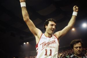 Αποσύρει τη φανέλα του Μενεγκίν η Αρμάνι Μιλάνο