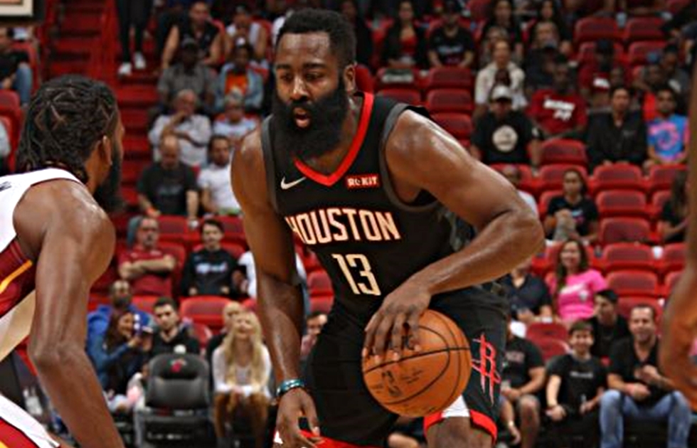 Ασταμάτητος ο Χάρντεν με 44 πόντους επί των Χιτ