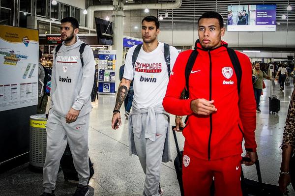«Πέταξε» για Γαλλία ο Ολυμπιακός