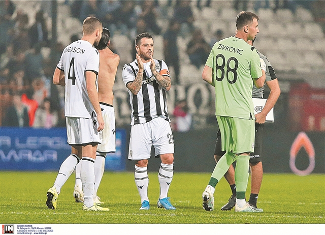 Αποθέωση στην επιστροφή του Βιεϊρίνια