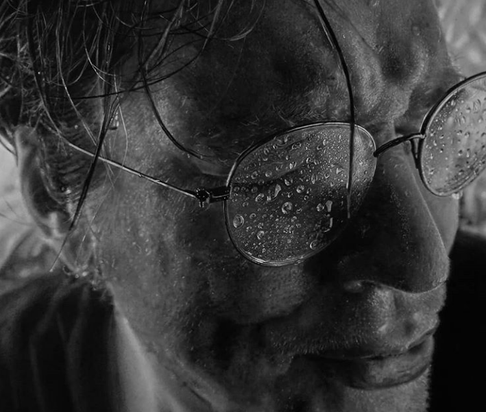 Απίστευτα φωτορεαλιστικά πορτρέτα από τον Dylan Eakin