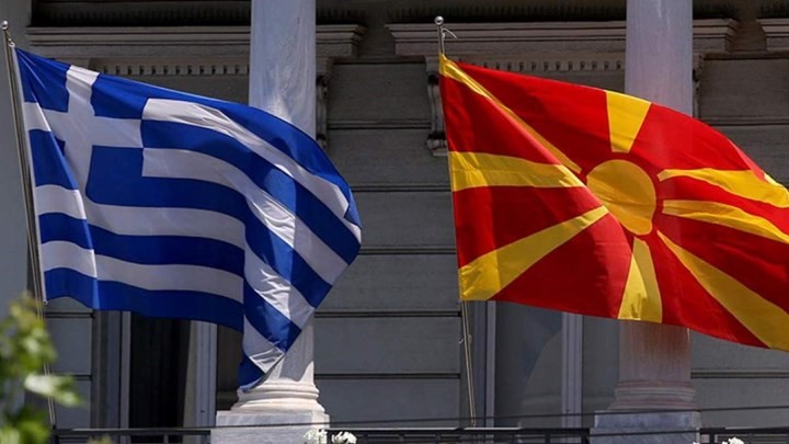 Στον αέρα η «Συμφωνία των Πρεσπών» – Βαθιά πολιτική κρίση στη Βόρεια Μακεδονία
