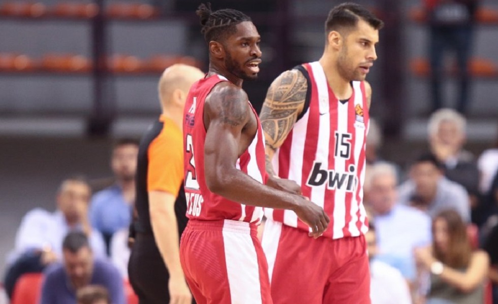 Ολυμπιακός : «Φωτιά» στην επίθεση με 31 πόντους στο α’ δεκάλεπτο