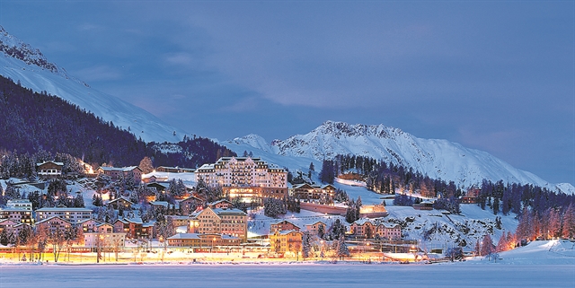 Ακολουθώντας μια χρυσή σκιά