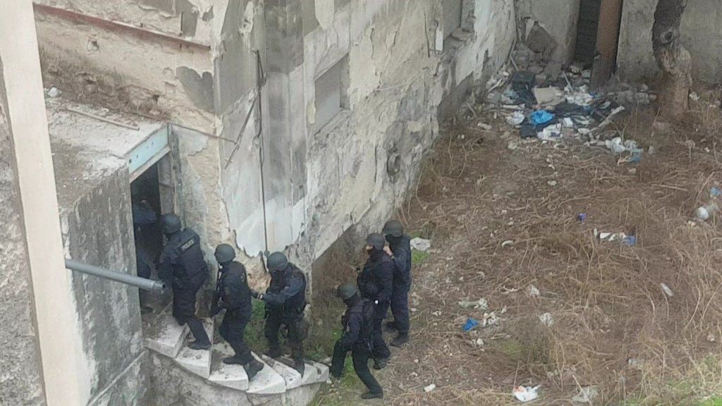 «Σούπερ μάρκετ» ναρκωτικών δίπλα στην ΑΣΟΕΕ  εξάρθρωσε η ΕΛ.ΑΣ.