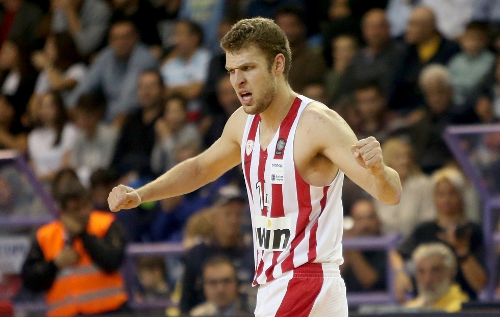 Ολυμπιακός: Ποιον παίκτη του άφησε εκτός 12αδας ο Μπλατ