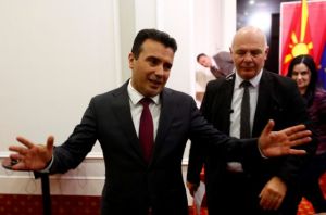 Σκόπια : Πρόωρες εκλογές στις 12 Απριλίου