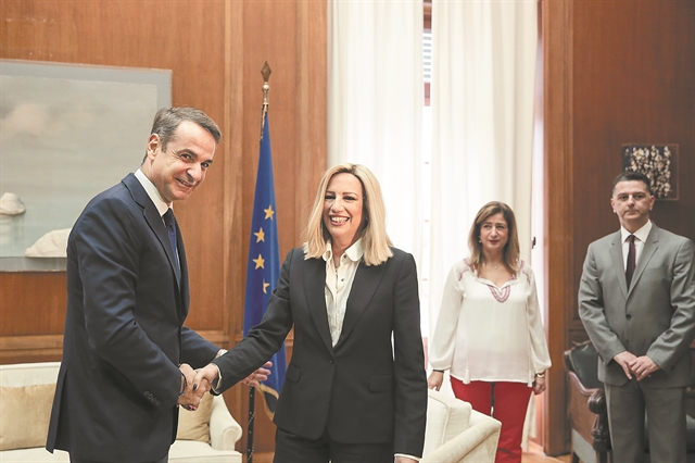 Το πρώτο «όχι» του ΣΥΡΙΖΑ, «ναι» από ΚΙΝΑΛ για την ψήφο των ομογενών