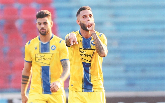 Ο Καταλανός που «διαδήλωσε» στη Νέα Σμύρνη για τον Αστέρα