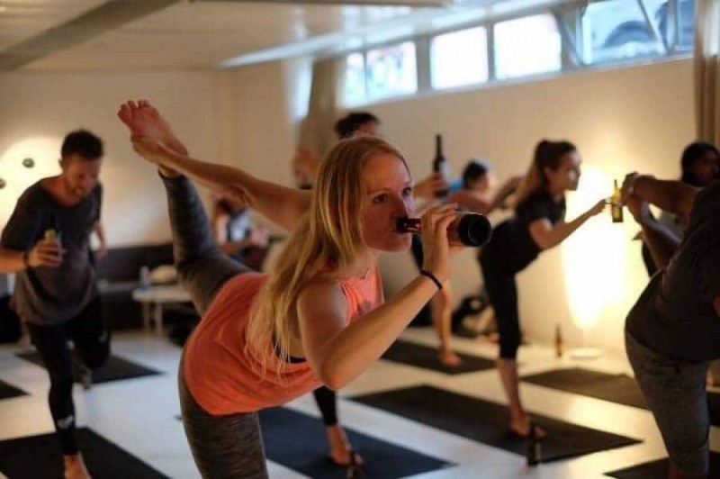 Η τελευταία μόδα στη γυμναστική είναι η… γιόγκα της οργής