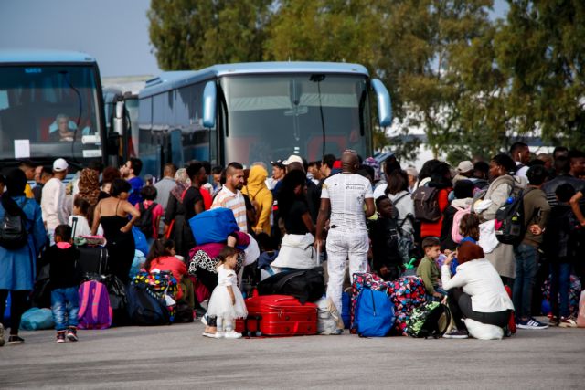 Σάμος : Στους δρόμους όλοι οι κάτοικοι για το μεταναστευτικό
