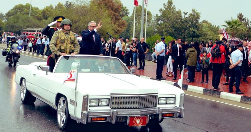 Προκλητική παρέλαση για τα 36 χρόνια του ψευδοκράτους