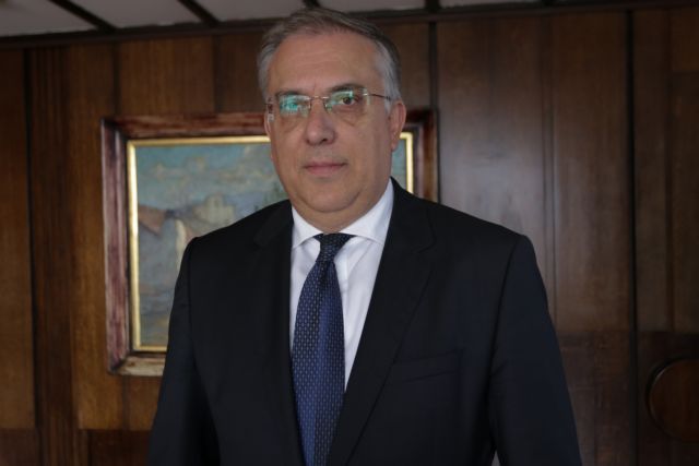 Θεοδωρικάκος: Μέτρα για τη στήριξη των πολύτεκνων