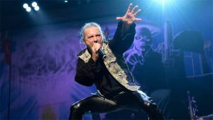 Ο Bruce Dickinson των Iron Maiden σε ένα one-man show στην Αθήνα