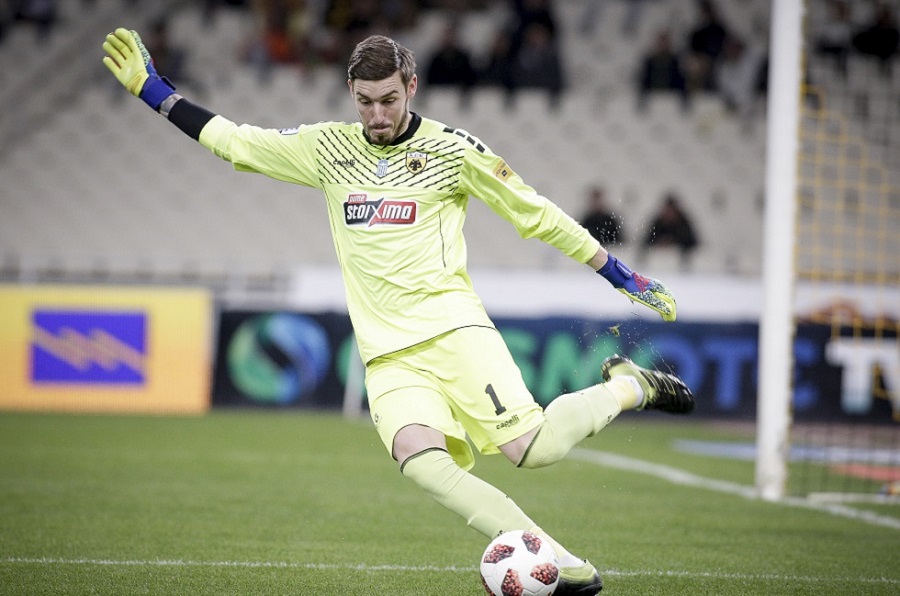 Προπονήθηκαν κανονικά Μπάρκας και Μπακάκης στην ΑΕΚ