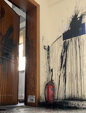 Κεραμέως για Ρουβίκωνα : Καταδικαστέα κάθε απόπειρα τρομοκράτησης