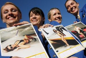 Σκωτία : Φοιτητές ποζάρουν γυμνοί σε ημερολόγιο για καλό σκοπό