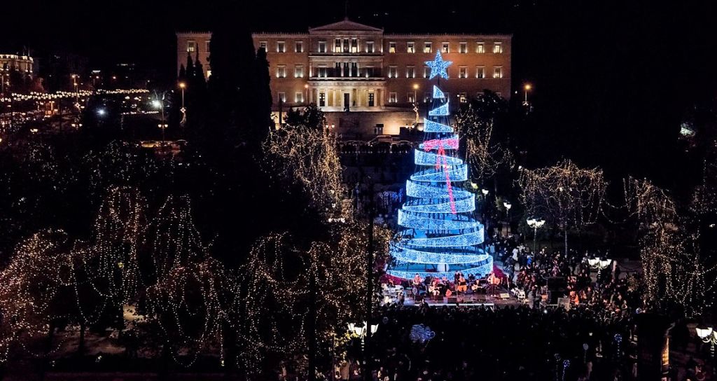 Χριστούγεννα : Η Αθήνα φέτος φωταγωγείται από άκρη σε άκρη
