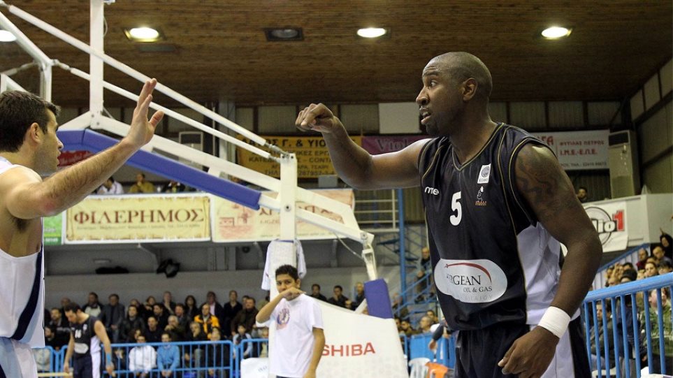 Διαψεύδεται ο θάνατος του Μιλτ Παλάσιο