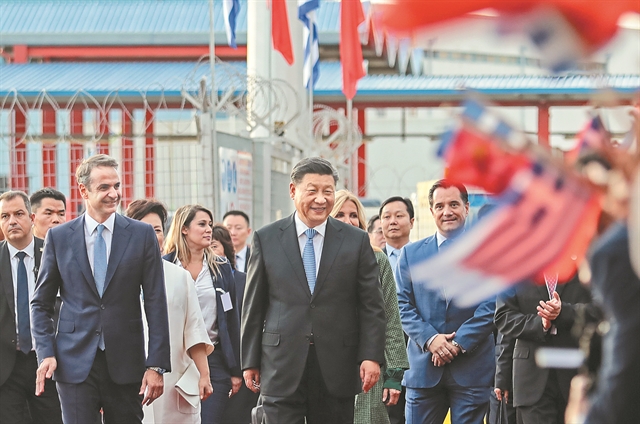 Στενές επαφές κινεζικού τύπου