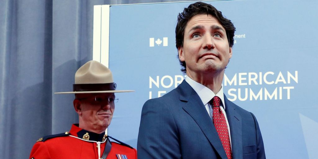 Καναδάς : Νέο υπουργικό συμβούλιο με ίσο αριθμό ανδρών – γυναικών