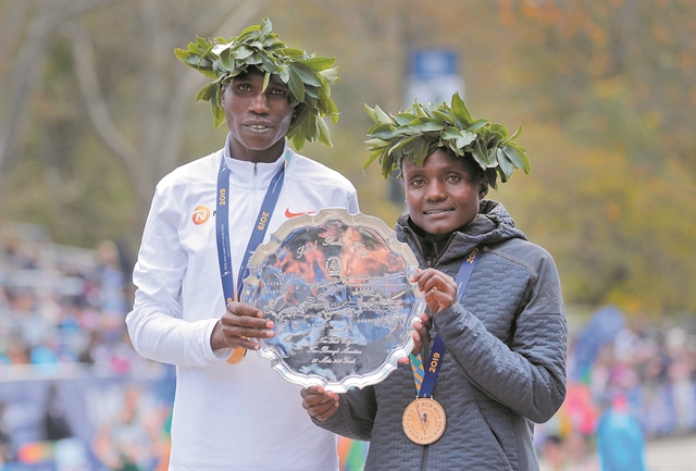 Oμοιομορφία στα γήπεδα!