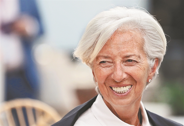 Καμπανάκι από Λαγκάρντ