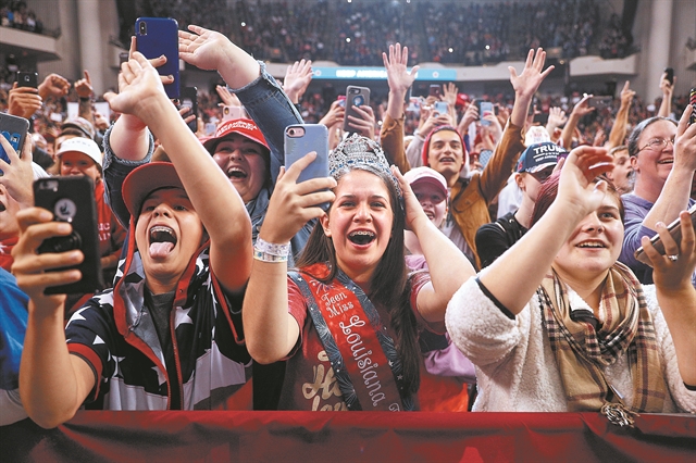 Η επίθεση των γυναικών της Ακροδεξιάς