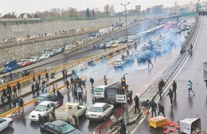 Πόλεμος για την αύξηση στα καύσιμα